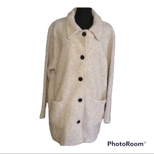 𝅺CW classics oat colored jacket